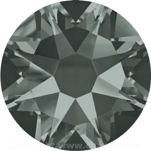 BLACK DIAMOND (Swarovski Xilion Rose 2058)